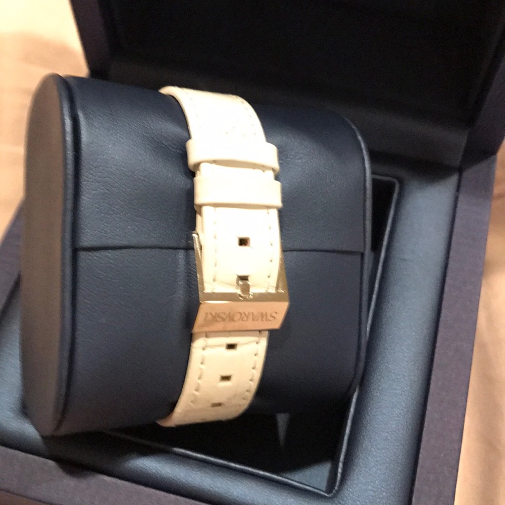 Authentic Swarovski watch - Picture 3 of 4